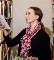 Kvinnoriket- historien om kvinnor i Sverige under tusen år